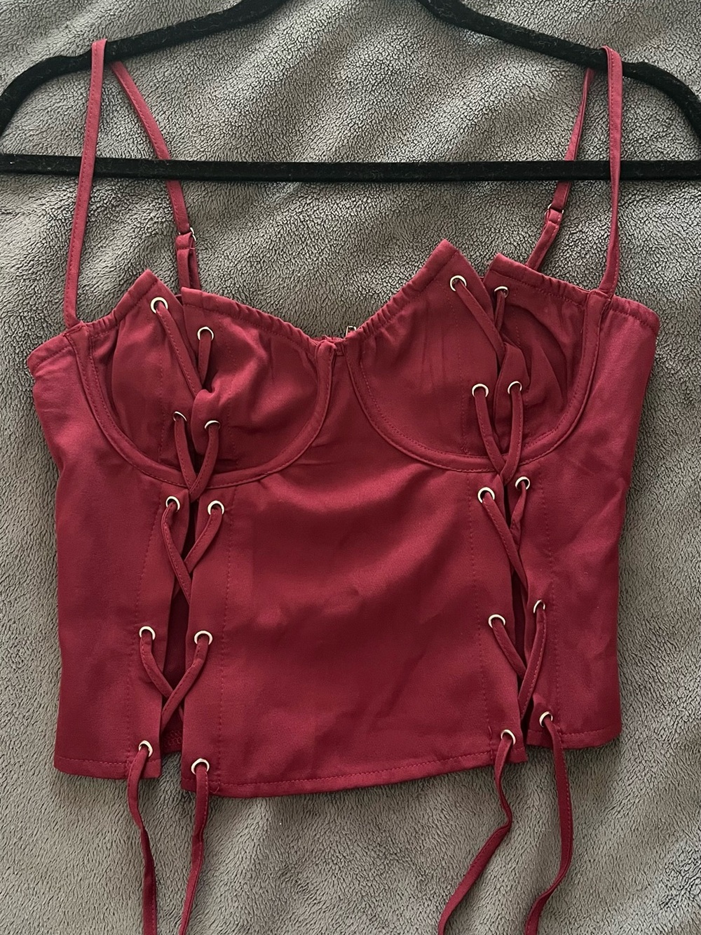 PrettyLittleThing Lace-Up Bustier Camisole in Berry Red